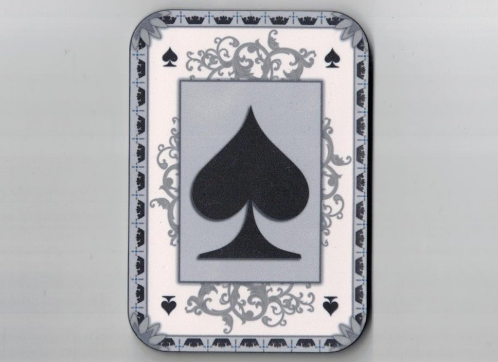 SUITES-SPADES-PLAQUE.jpg