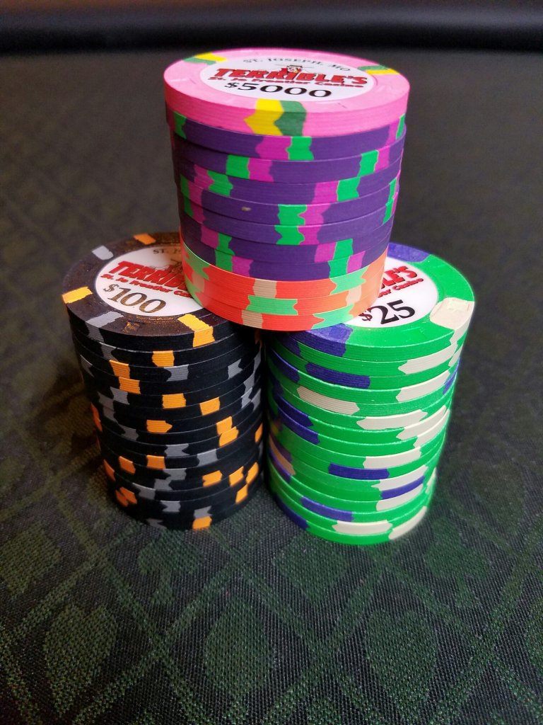 Tourney T15K Staring Stack