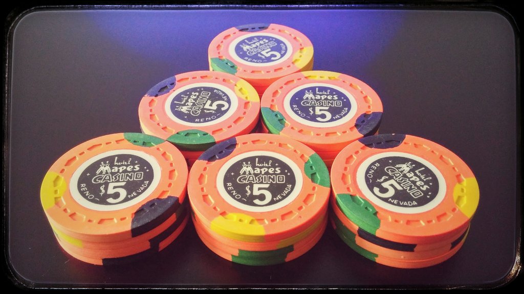 TR Kings Mapes Casino  $5 chips  # 01