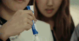 lKlEroW.gif