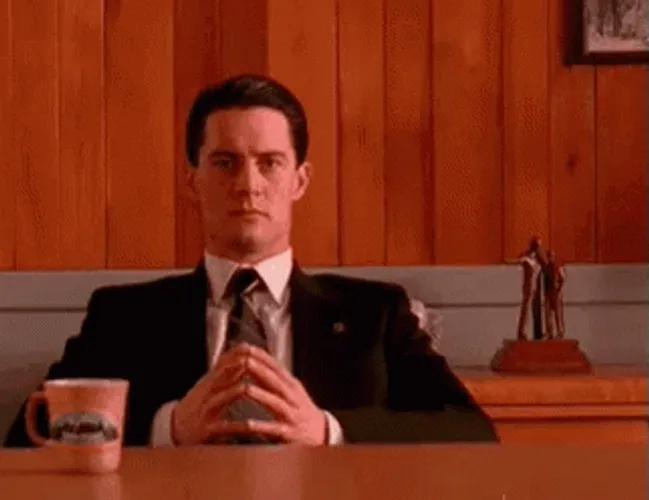waiting-fingers-agent-cooper-83uxmdriug9b3eph.webp