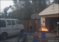 TnkgkS7.gif