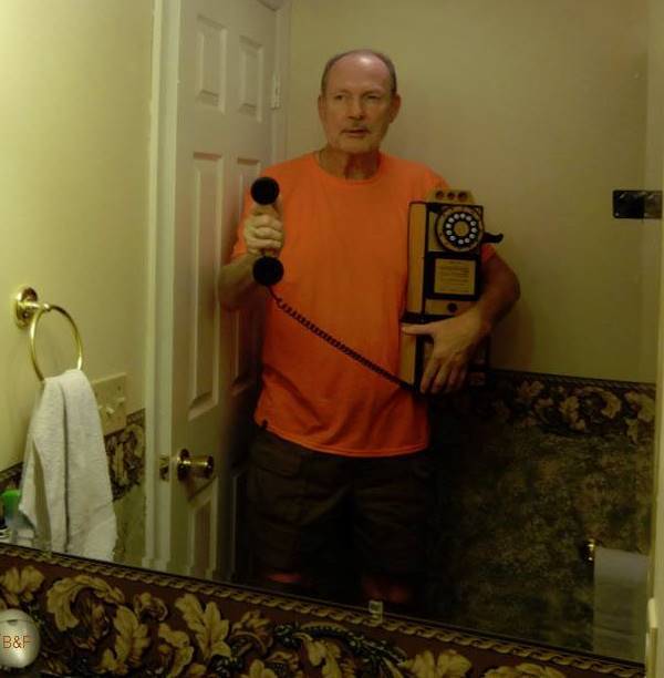 sexy-selfy-fails-grandpa.jpg