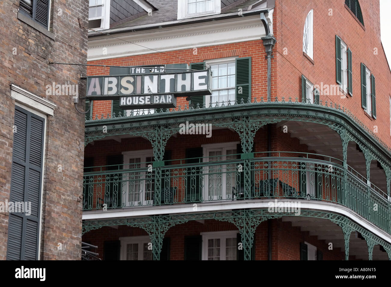 the-old-absinthe-house-bar-bourbon-street-new-orleans-louisiana-A80N15.jpg