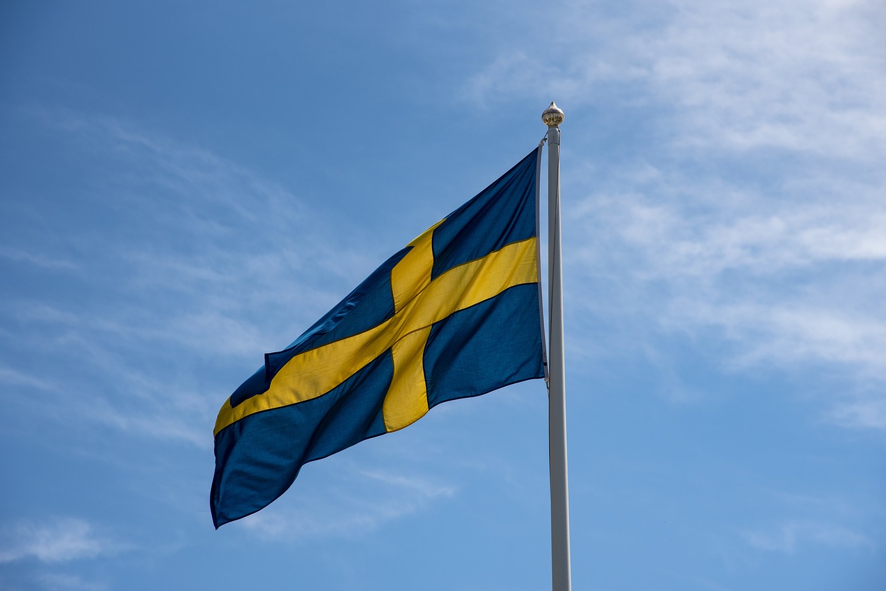 swedish-flag-3994042_1280.jpg